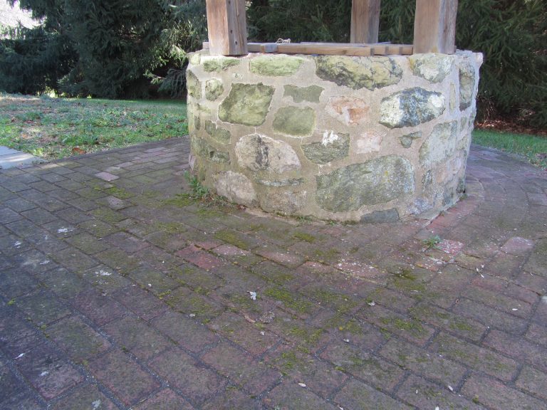 power washing brick and stone (before)